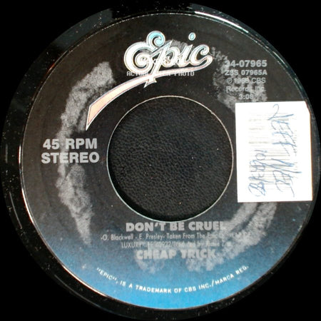 Cheap Trick - I Know What I Want (Live) / Don't Be Cruel side B