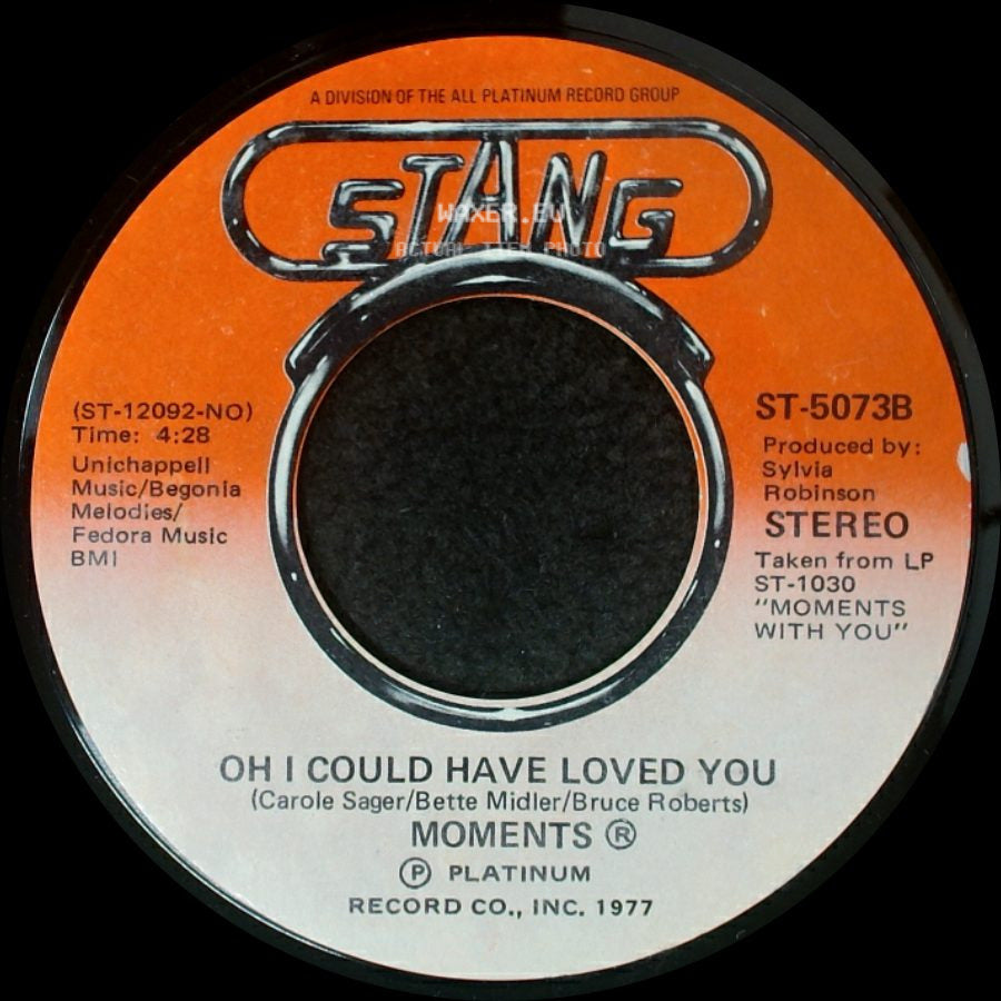 Moments - I Don't Wanna Go / Oh I Could Have Loved You side B