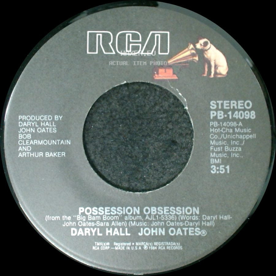 Daryl Hall John Oates - Possession Obsession / Dance On Your Knees side A