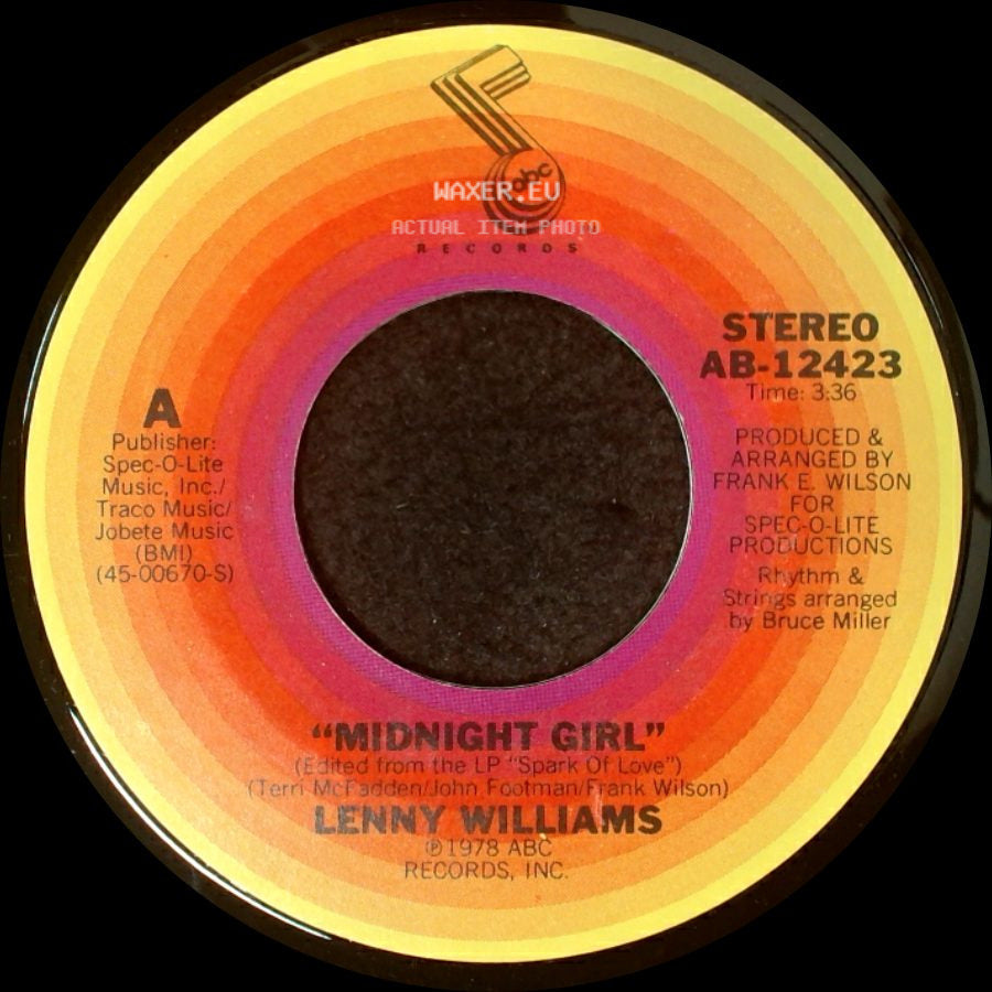 Lenny Williams - I Still Reach Out To You / Midnight Girl side B