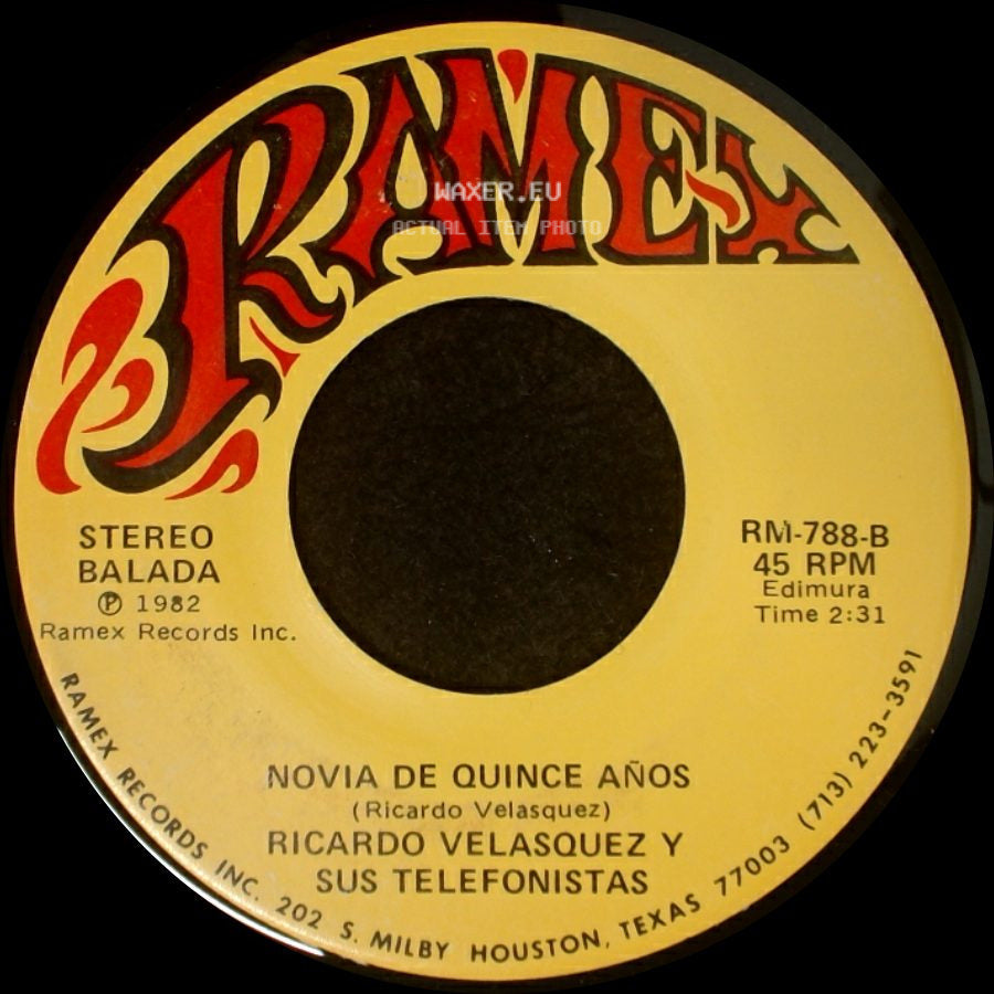 Ricardo Velasquez Y Sus Telefonistas - Por Ti Cariño Mio / Novia De Quince Años side B