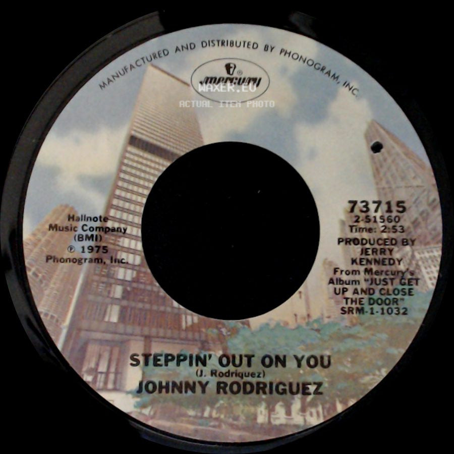 Johnny Rodriguez - Love Put A Song In My Heart / Steppin' Out On You side B