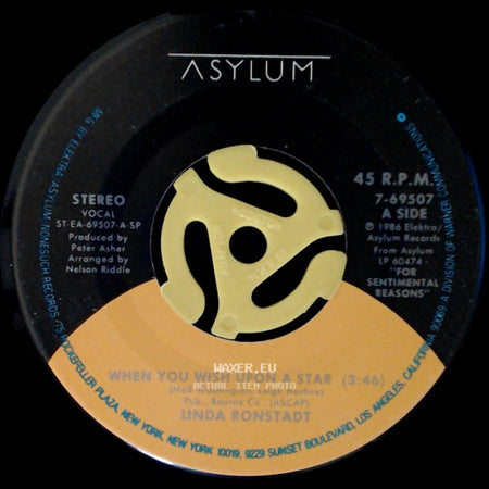 Linda Ronstadt - When You Wish Upon A Star / Little Girl Blue side A