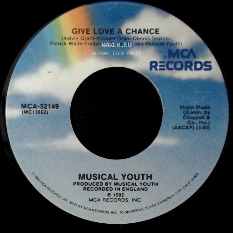 Musical Youth - Give Love A Chance / Pass The Dutchie side A