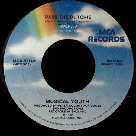 Musical Youth - Give Love A Chance / Pass The Dutchie side B