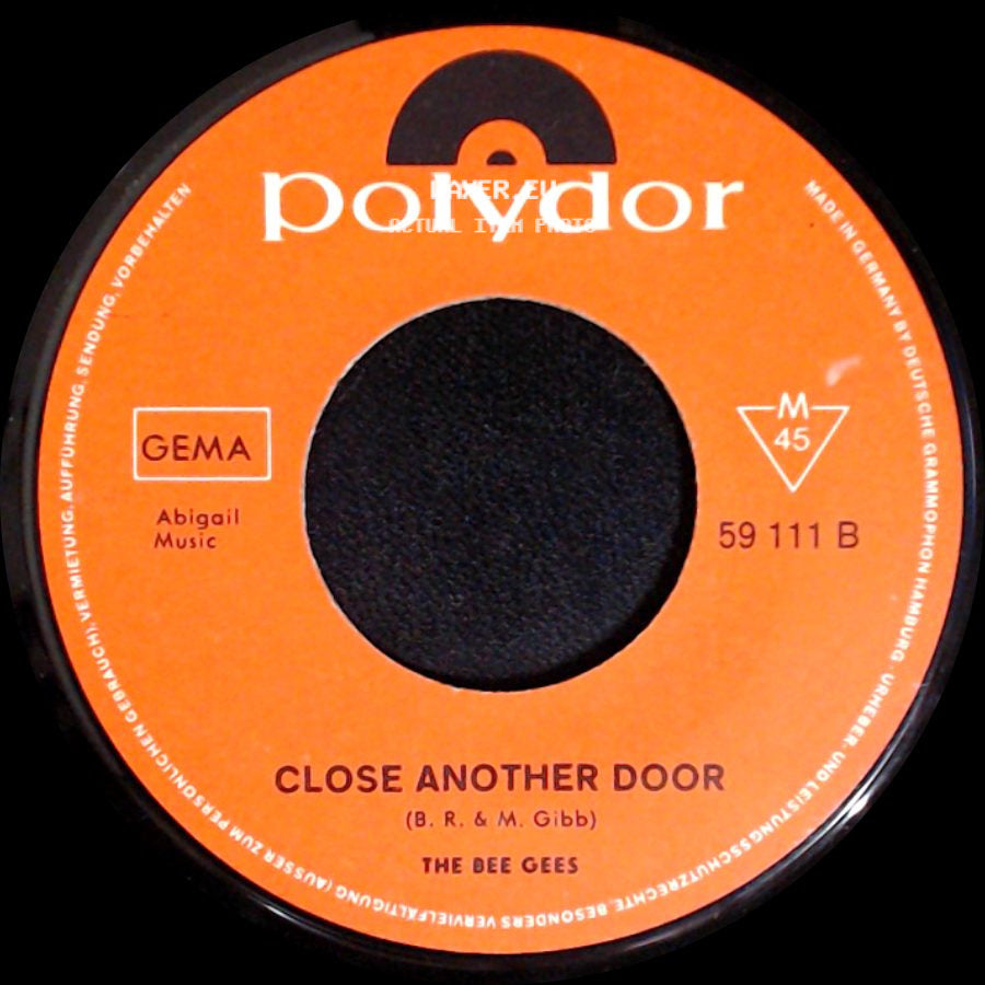 The Bee Gees - To Love Somebody / Close Another Door side B
