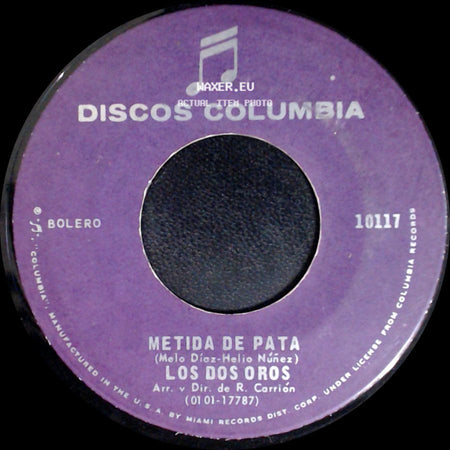 Los Dos Oros - Cuando Escucho Tu Nombre / Metida De Pata side B