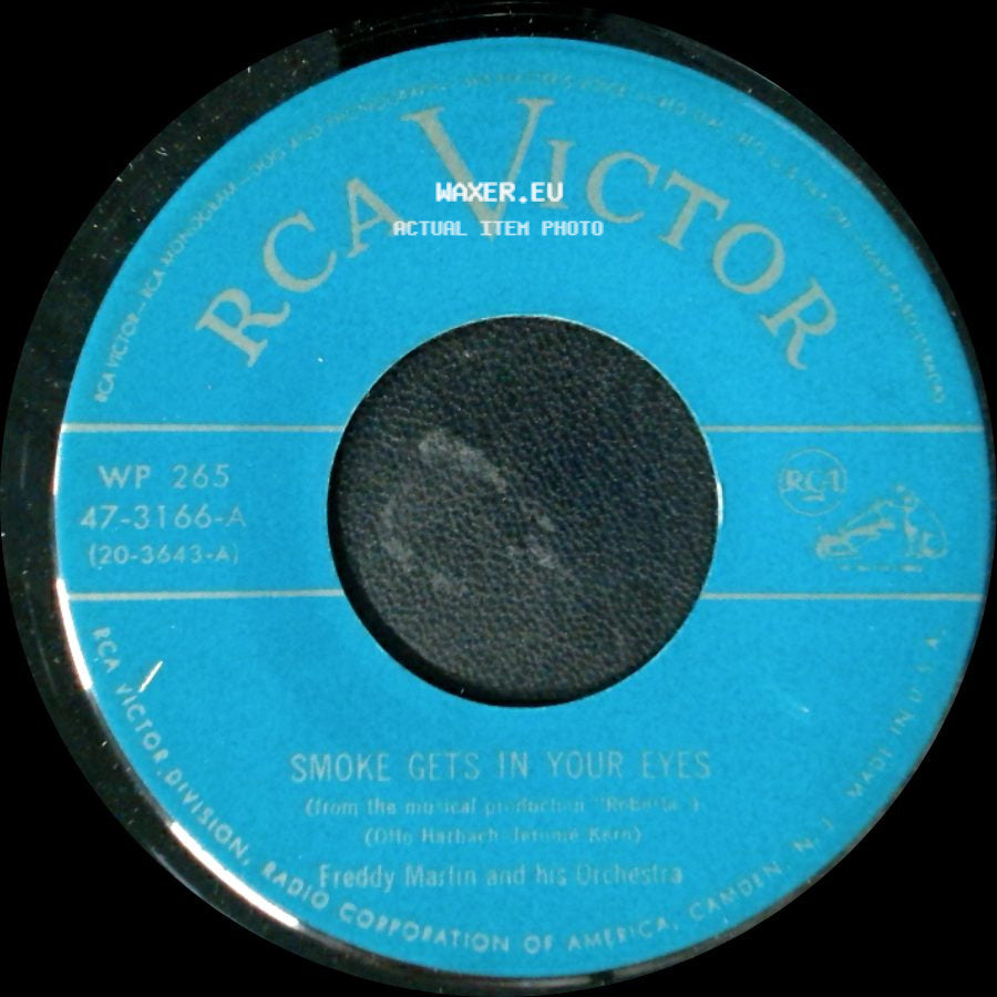Freddy Martin And His Orchestra - Smoke Gets In Your Eyes / I've Told Every Little Star side A