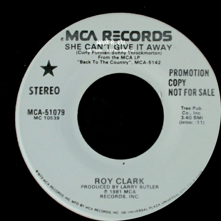 Roy Clark - She Can't Give It Away / She Can't Give It Away side A