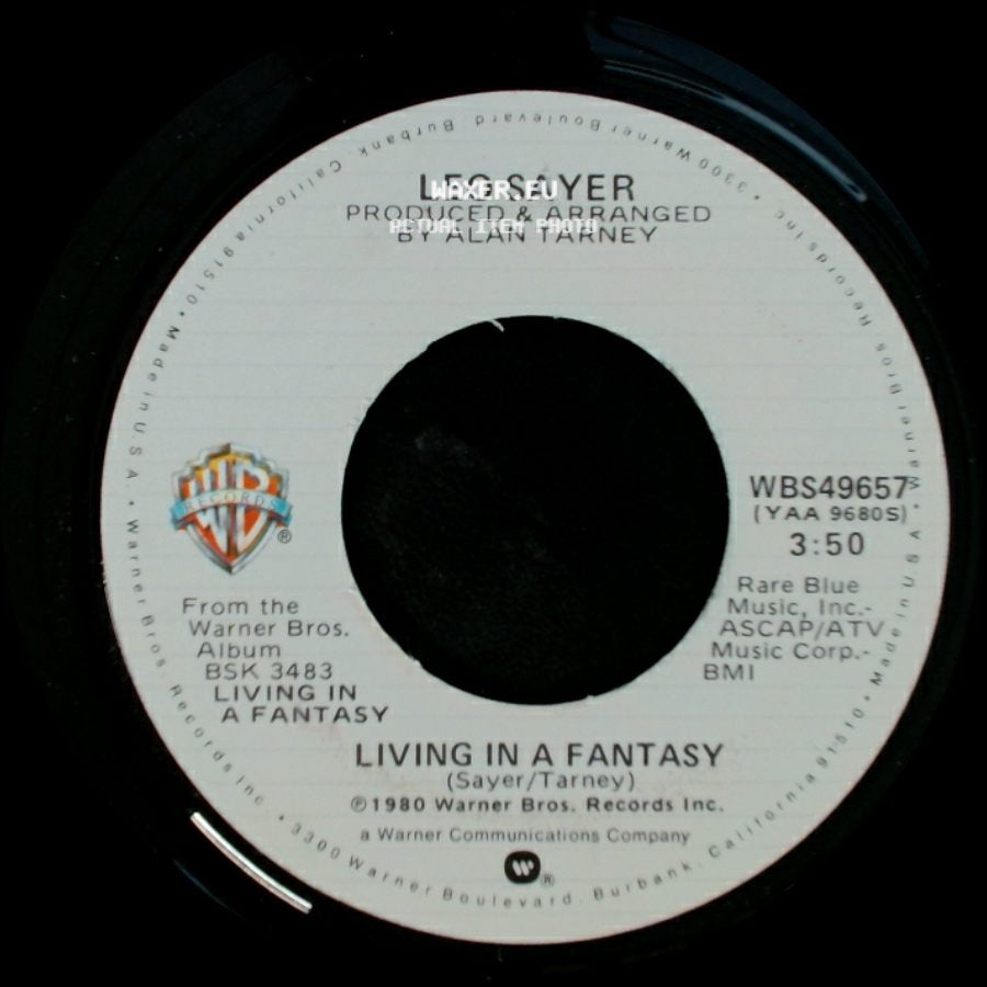 Leo Sayer - Living In A Fantasy / Only Foolin' side A