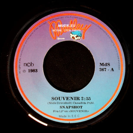 Snapshot - Souvenir / Sorry Sir side A