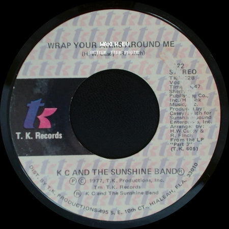 K C And The Sunshine Band - I'm Your Boogie Man / Wrap Your Arms Around Me side B