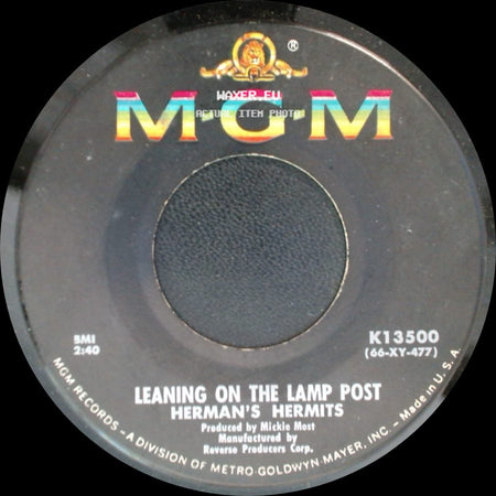 Herman's Hermits - Leaning On The Lamp Post / Hold On! side A