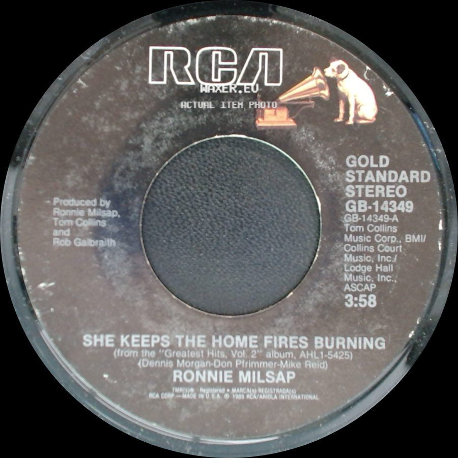 Ronnie Milsap - Lost In The Fifties Tonight (In The Still Of The Night) / She Keeps The Home Fires Burning side B