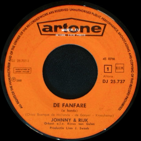 Johnny & Rijk - De Fanfare / Ouwe Taaie, Jippie - Jippie - Jéé ! side A