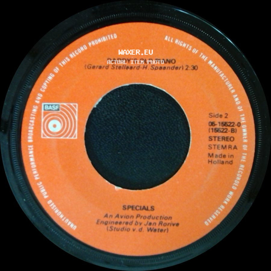 Specials - Regreza Maria / Daddy's Old Piano side B