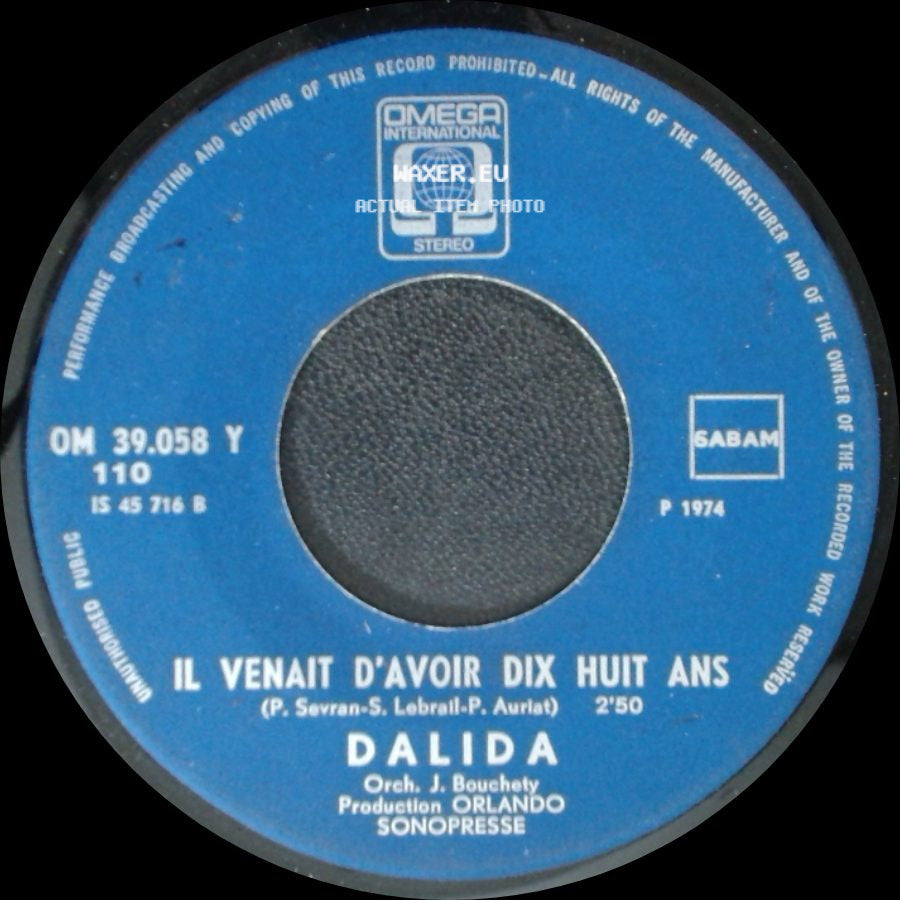 Dalida - Gigi L'amoroso "Gigi L'amour" / Il Venait D'avoir Dix Huit Ans side B