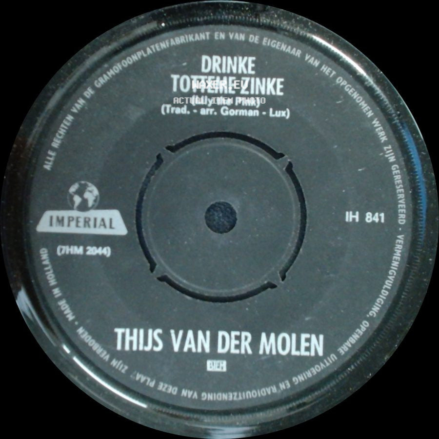 Thijs Van Der Molen - Lolita / Drinke Totteme Zinke (Lilly The Pink) side B