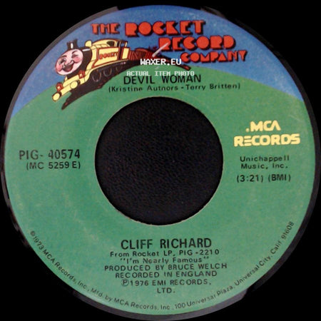 Cliff Richard - Devil Woman / Love On (Shine On) side A