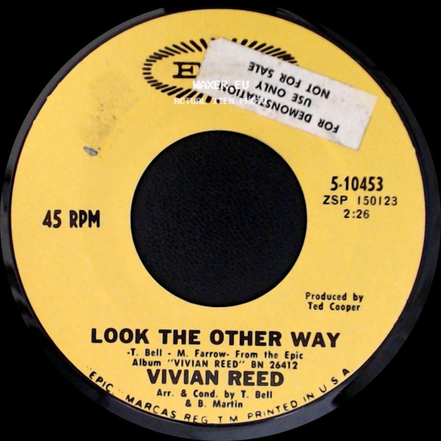 Vivian Reed - Look The Other Way / Walk On My Side side A