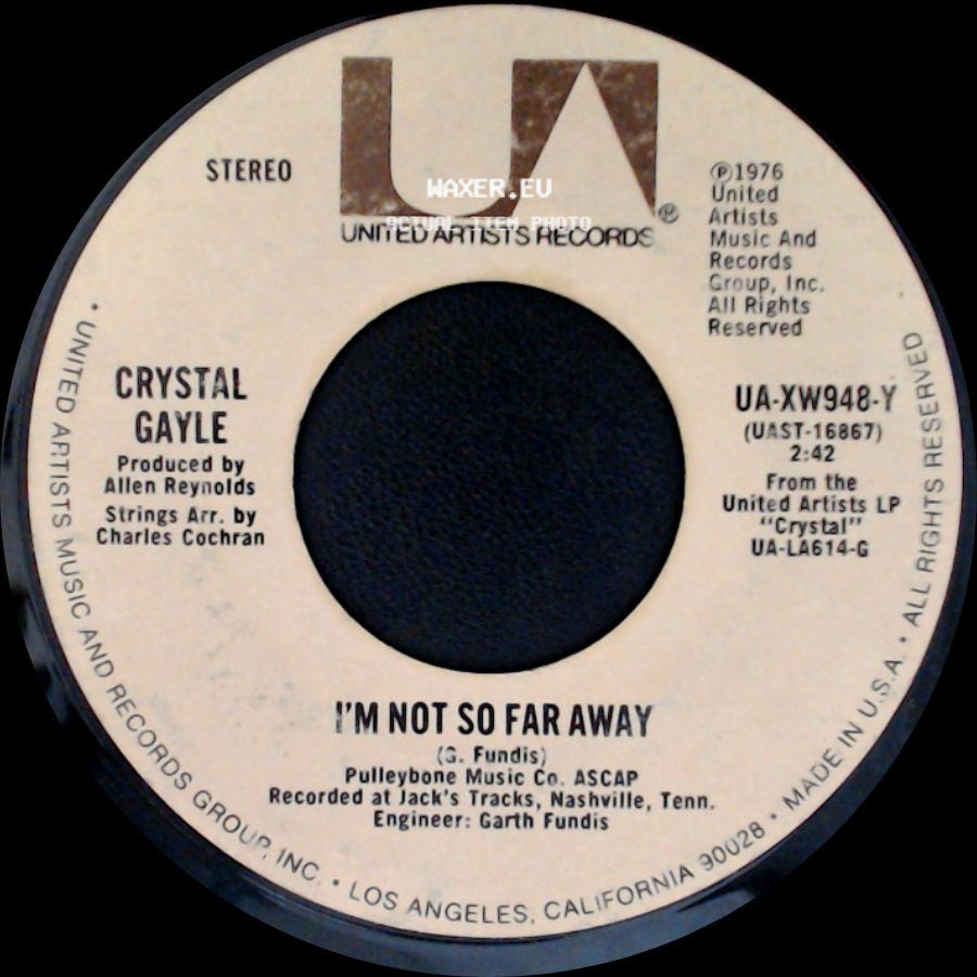 Crystal Gayle - I'll Do It All Over Again / I'm Not So Far Away side B