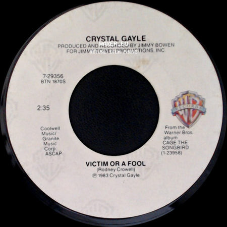 Crystal Gayle - I Don't Wanna Lose Your Love / Victim Or A Fool side B