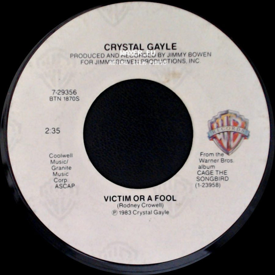 Crystal Gayle - I Don't Wanna Lose Your Love / Victim Or A Fool side B