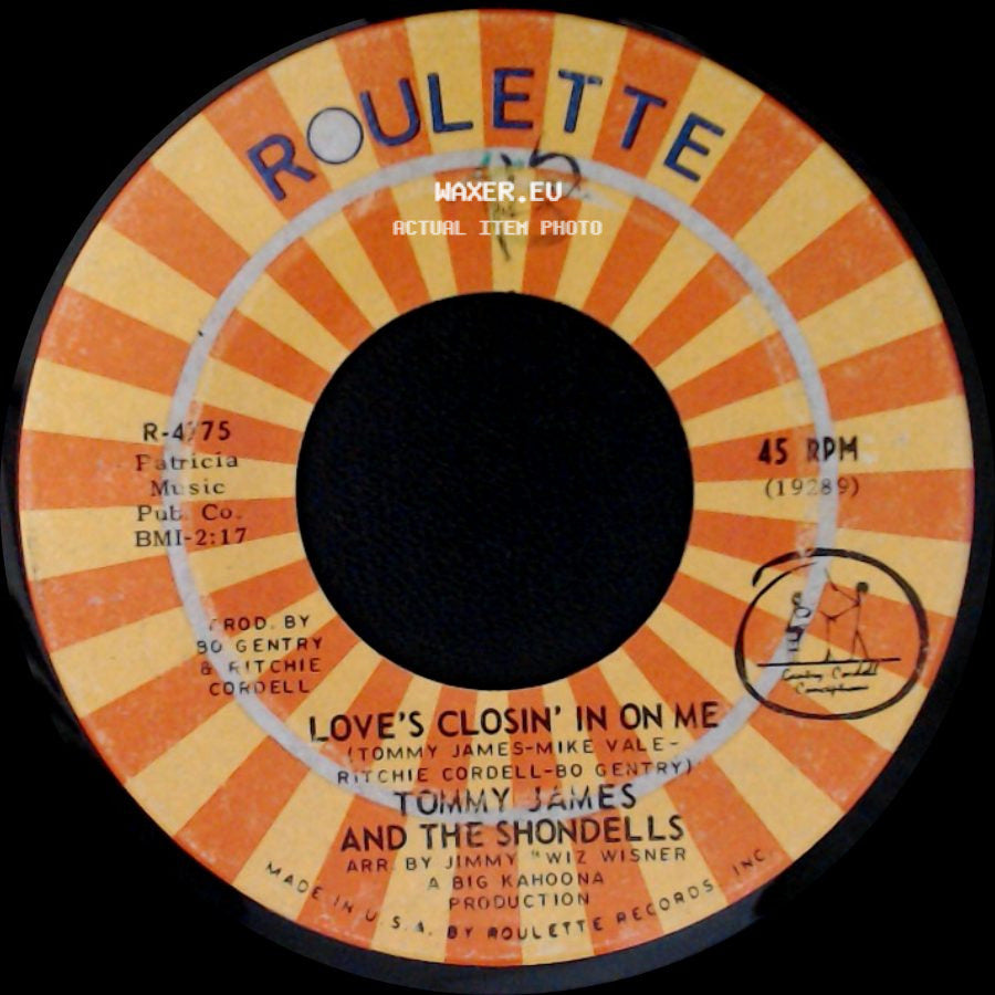 Tommy James And The Shondells - Love's Closin' In On Me / Out Of The Blue side A