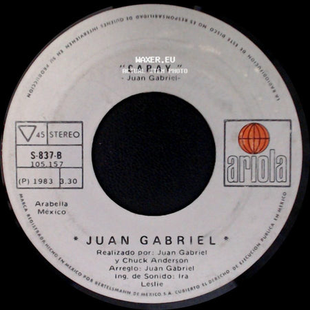 Juan Gabriel - No Vale La Pena / Caray side B