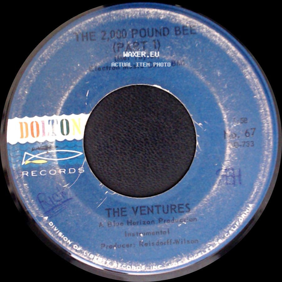 The Ventures - The 2,000 Pound Bee (Part 1) / The 2,000 Pound Bee side A