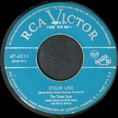 The Three Suns - Stolen Love / Cool Cool Kisses side A