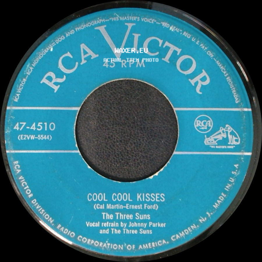 The Three Suns - Stolen Love / Cool Cool Kisses side B