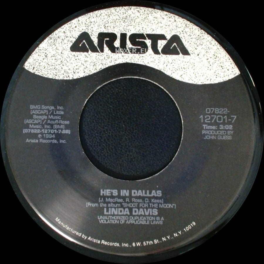 Linda Davis - He's In Dallas / Love Didn't Do It side A