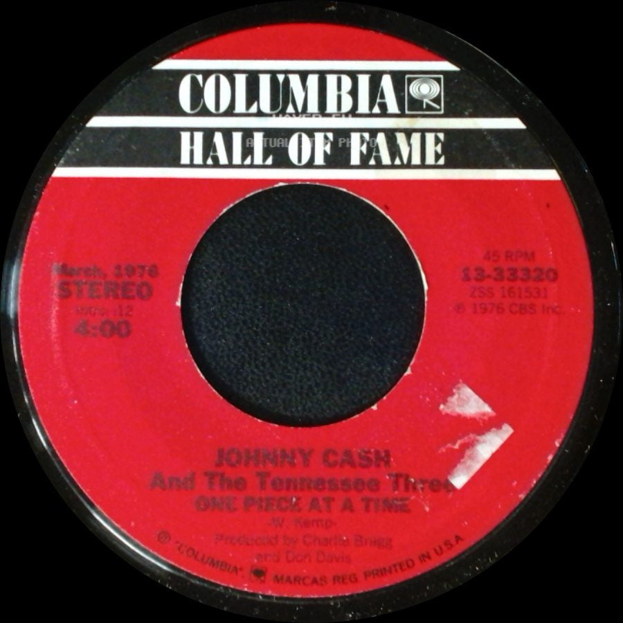 Johnny Cash And The Tennessee Three / Johnny Cash - One Piece At A Time / The Lady Came From Baltimore side A