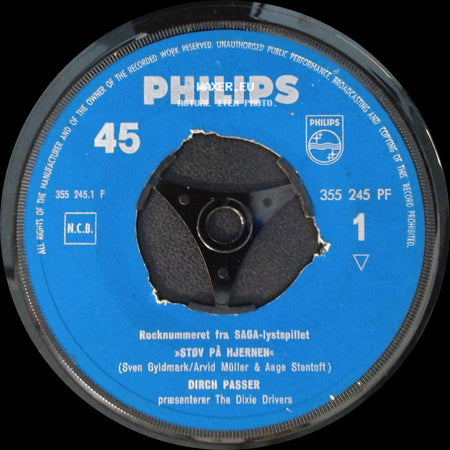 Dirch Passer / Dirch Passer Præsenterer The Dixie Drivers - Det Er Tre Uger Siden (I'm So Ashamed) / Støv På Hjernen side B