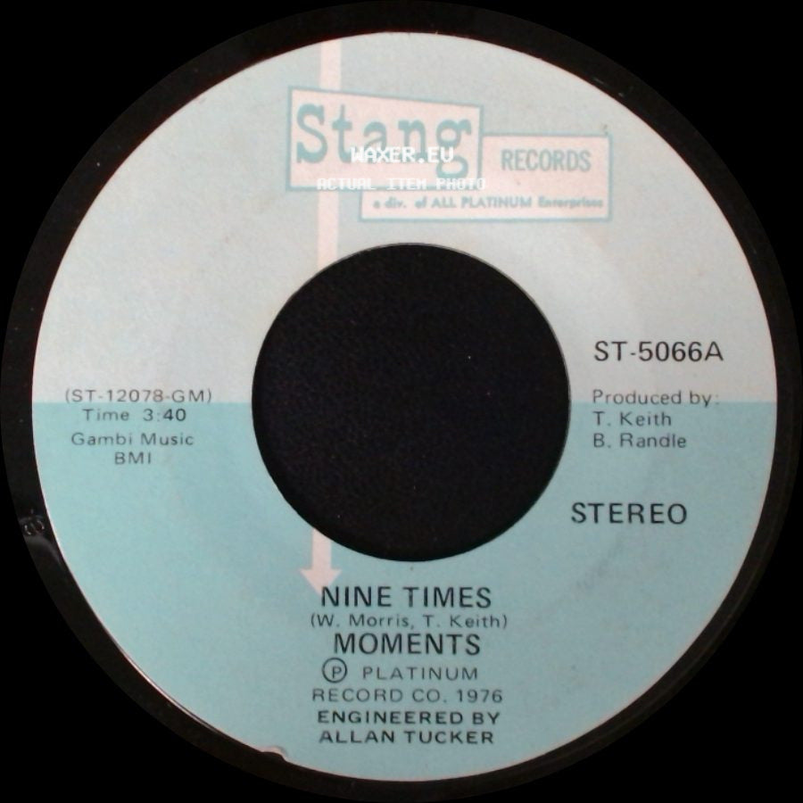 Moments - Nine Times / When The Morning Comes side A