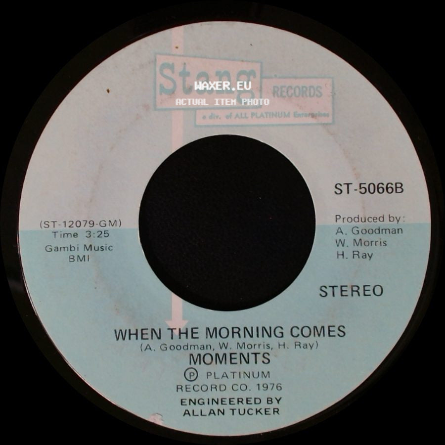 Moments - Nine Times / When The Morning Comes side B