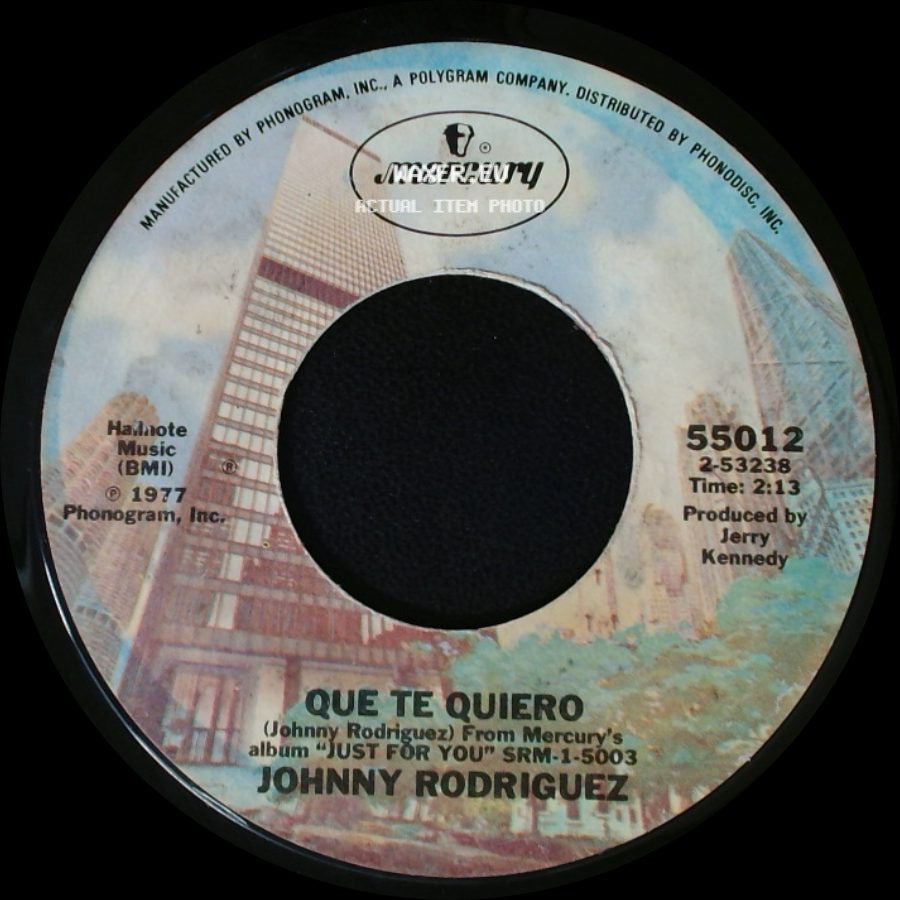 Johnny Rodriguez - Savin' This Love Song For You / Que Te Quiero side B