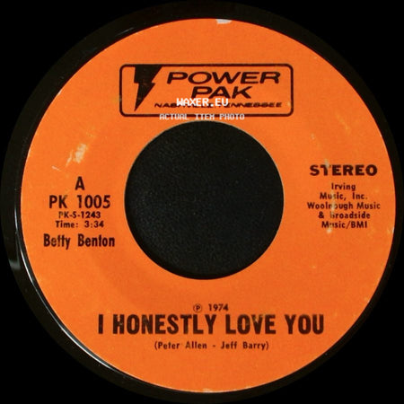 Betty Benton / Evelyn Martin - I Honestly Love You / Keep On Singing side A