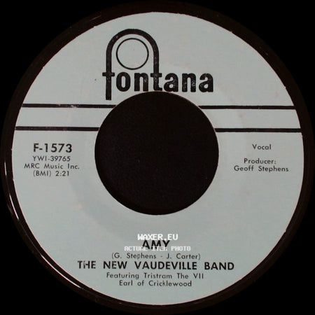 The New Vaudeville Band Featuring Tristram The Vii Earl Of Cricklewood / The New Vaudeville Band - Peek-A-Boo / Amy side B