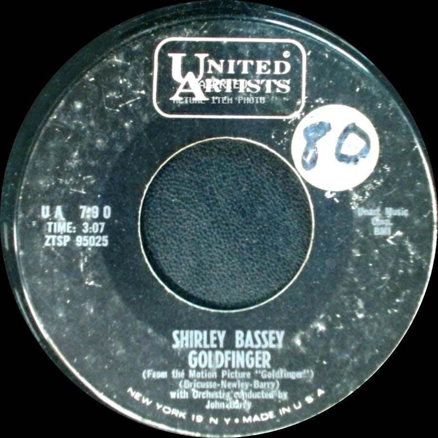 Shirley Bassey - Strange Now Love Can Be / Goldfinger side B