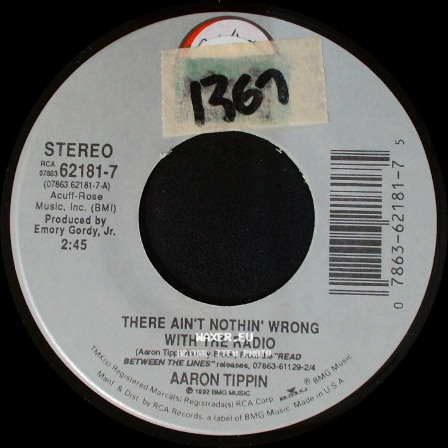 Aaron Tippin - There Ain't Nothin' Wrong With The Radio / I Miss Misbehavin' side A