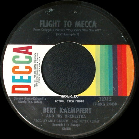 Bert Kaempfert And His Orchestra - Flight To Mecca / Love Theme From "You Can't Win 'em All" side A