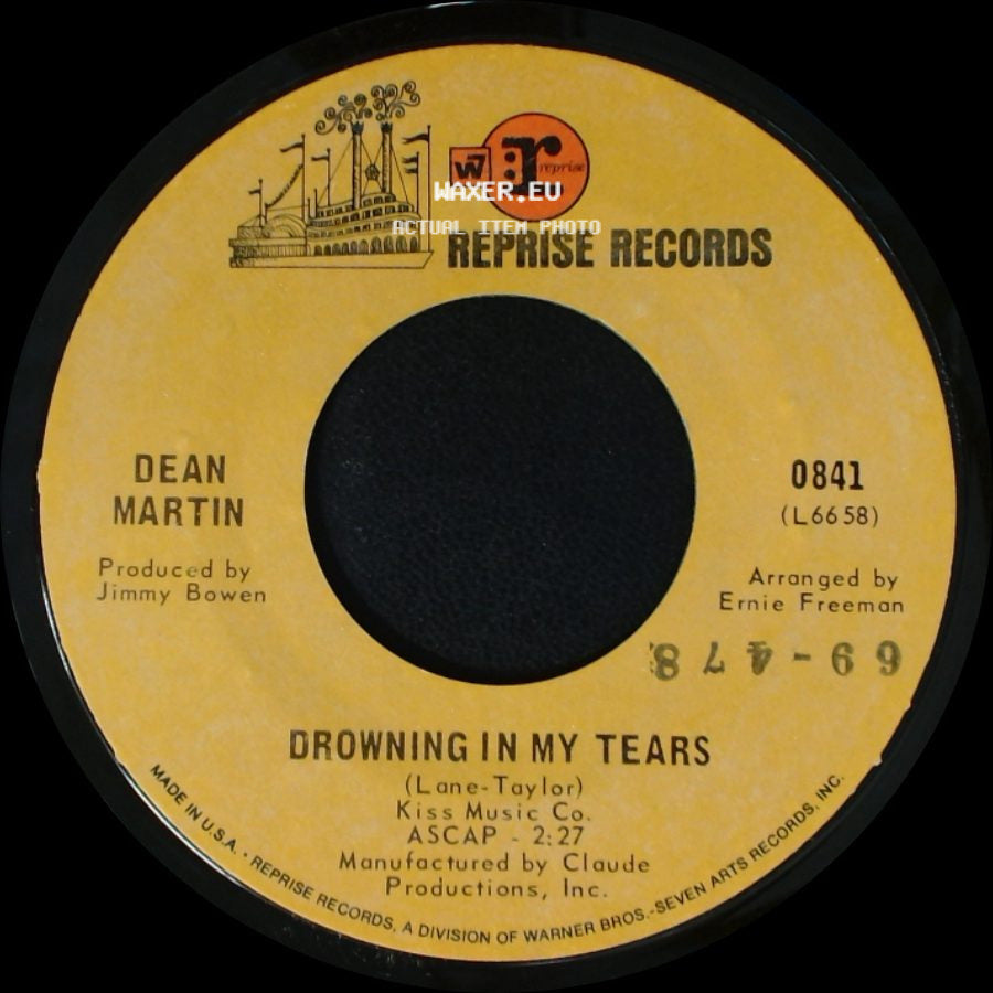 Dean Martin - I Take A Lot Of Pride In What I Am / Drowning In My Tears side B