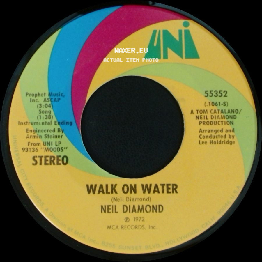 Neil Diamond - Walk On Water / High Rolling Man side A