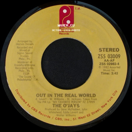 The O'jays - Your Body's Here With Me (But Your Mind's On The Other Side Of Town) / Out In The Real World side B