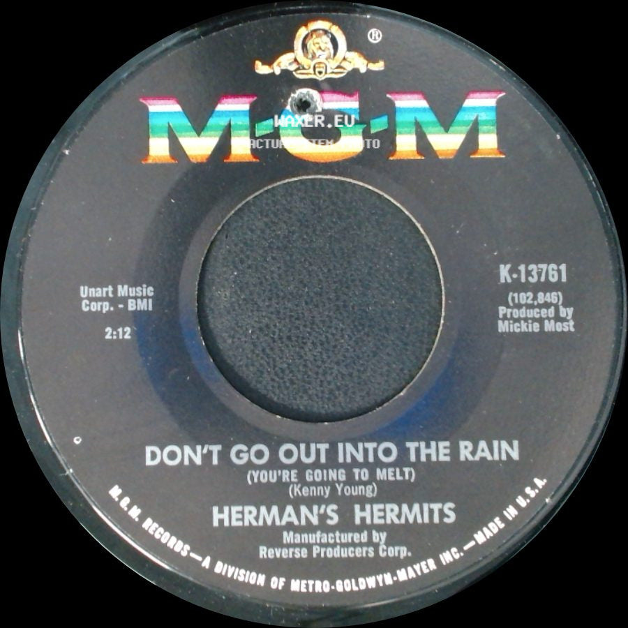 Herman's Hermits - Moonshine Man / Don't Go Out Into The Rain (You're Going To Melt) side B