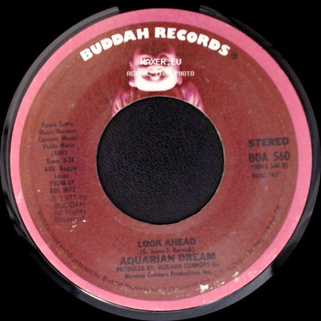 Aquarian Dream - Phoenix / Look Ahead side B