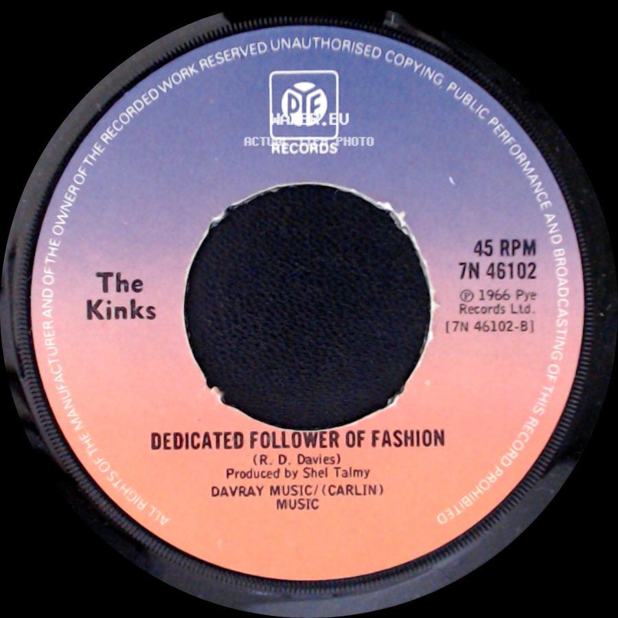 The Kinks - Dedicated Follower Of Fashion / Waterloo Sunset side A