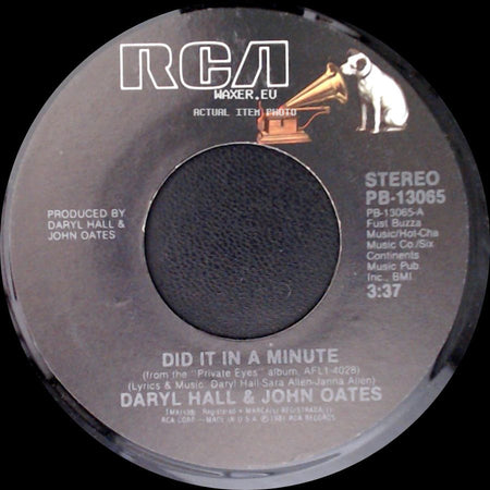 Daryl Hall & John Oates - Head Above Water / Did It In A Minute side B